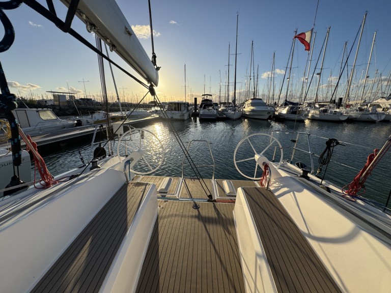 Hire Sailboat RM with a boat licence