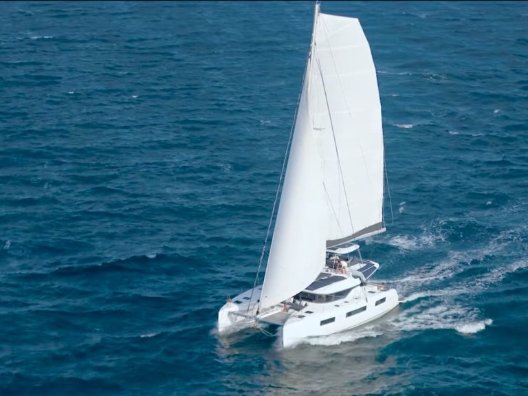 Catamaran hire in Pula - Lagoon Lagoon 51