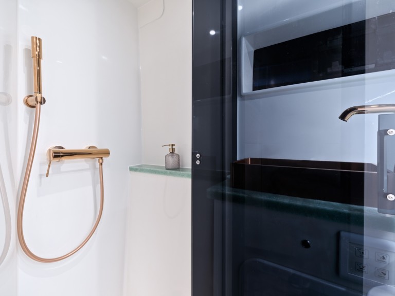 Catamaran hire in Split - Luna Luna 49