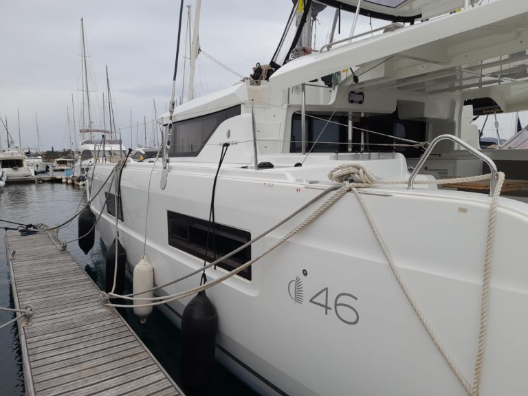 Yacht charter Perigiali - Lagoon Lagoon 46 on SamBoat