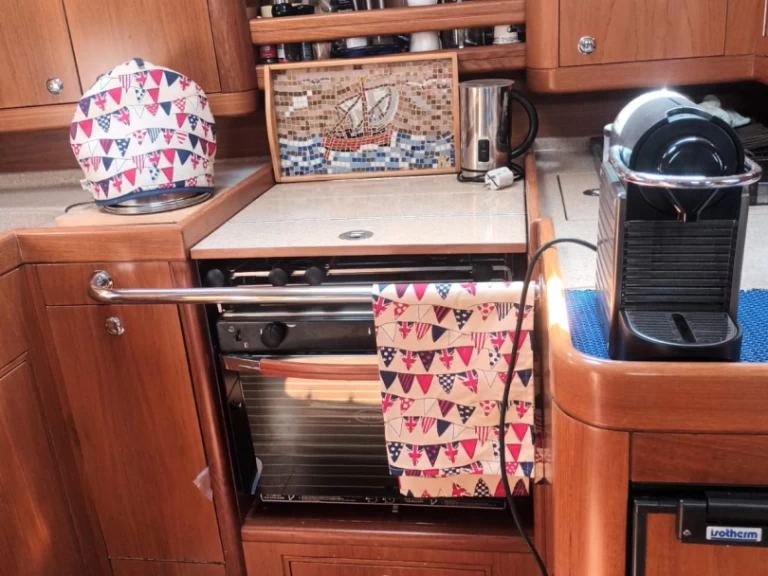 Yacht hire Alimos cheap Ocean Star 51.2