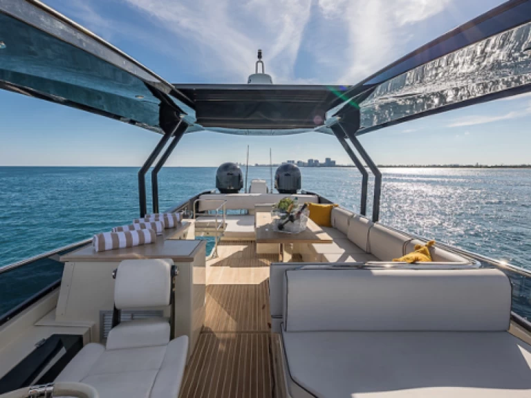Luxury Yacht hire in Dubai Marina - Sunseeker Sunseeker 60