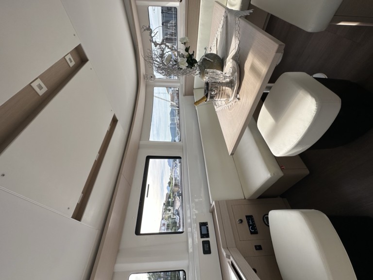 Yacht charter Cugnana Verde - Lagoon Lagoon 46 on SamBoat