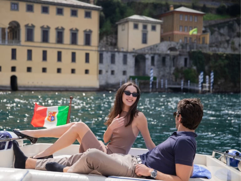 Motorboat to hire Bellagio at the best price