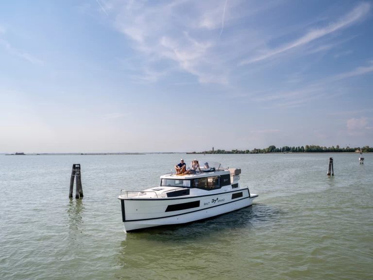 Charter a Balt-Yacht Grand 37 in Casale sul Sile on Samboat