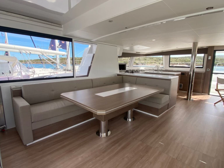 Bali Bali 5.4 charter bareboat or skippered in  Golfo Aranci