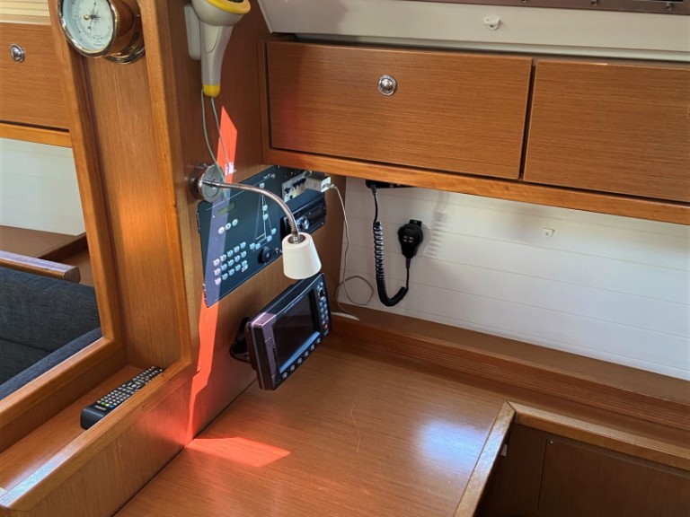 Sailboat hire in Sukošan - Bavaria Bavaria 40