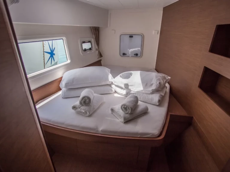 Hire Catamaran with or without skipper Lagoon Ko Chang (Koh Chang)