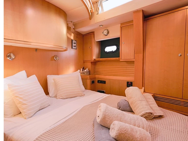 Yacht charter Vlycho -  Trintella 65 Classic on SamBoat