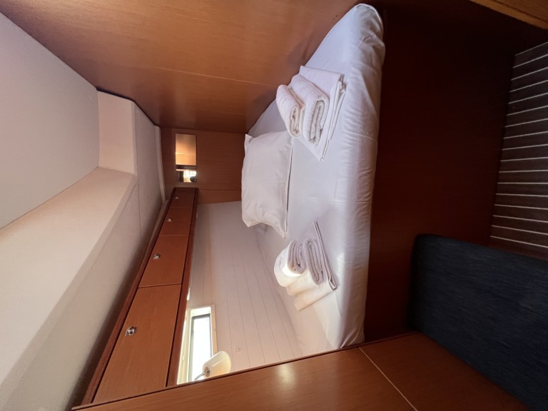 Hire a Bavaria Cruiser 46 Kos