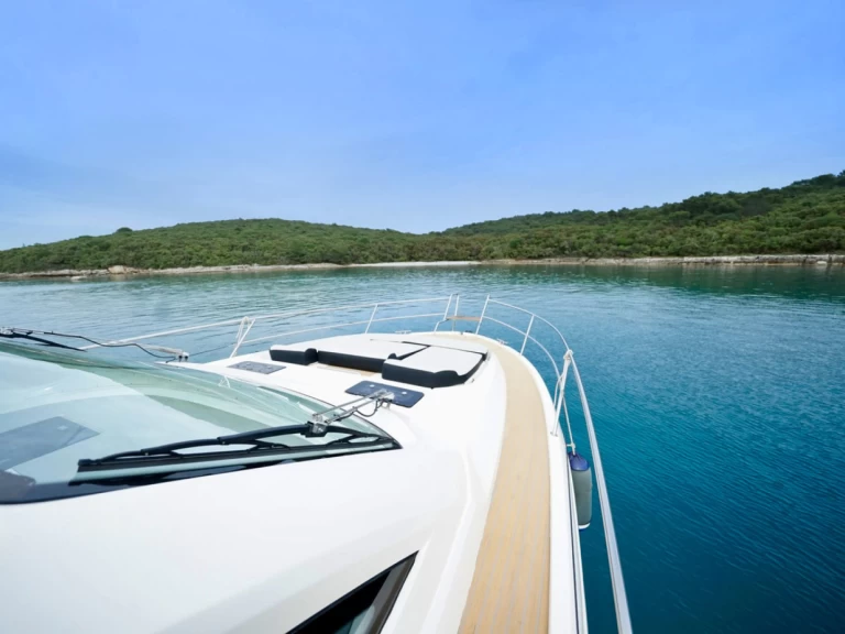 Motorboat hire in Sukošan - Bavaria Bavaria Sport 44 HT