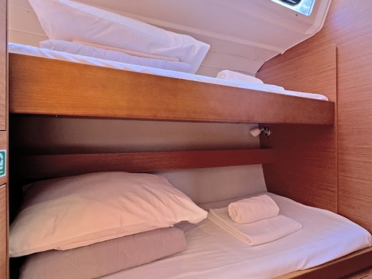 Hire a Dufour Dufour 430 Grand Large Préveza