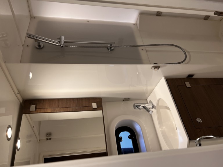 Yacht charter Alimos - Bali Bali 4.2 on SamBoat