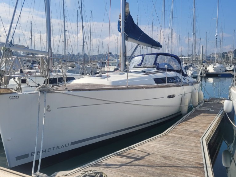 Yacht hire Saint-Quay-Portrieux cheap Oceanis 37