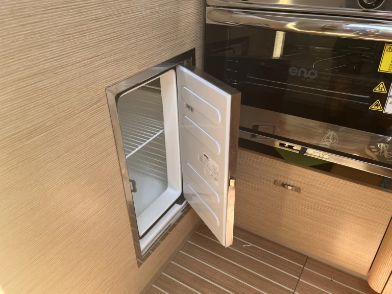 Sailboat to hire Punat at the best price