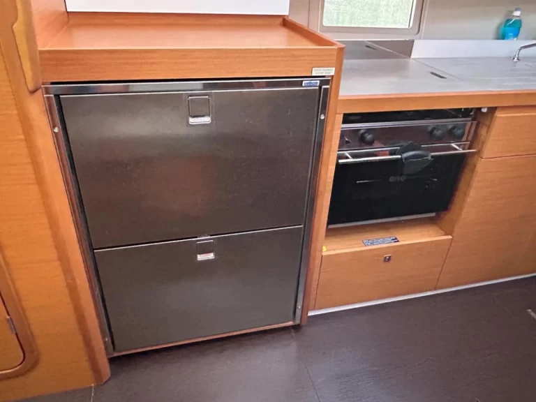 Sailboat hire in Orhaniye - Dufour Dufour 390 Grand Large