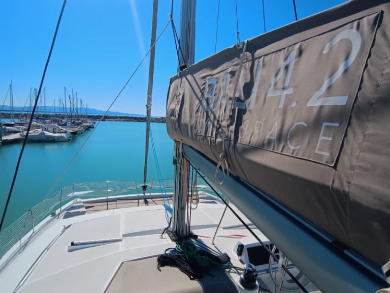 Yacht charter Capo d'Orlando - Bali Bali 4.2 on SamBoat