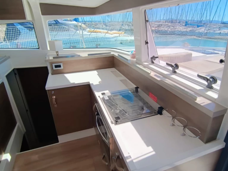 Hire a Bali Bali 4.2 Capo d'Orlando