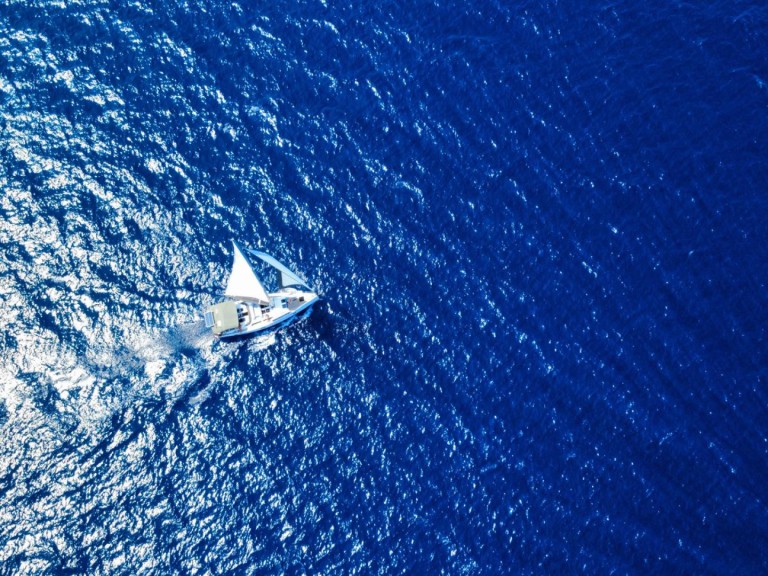 Hire Sailboat with or without skipper Hanse Volos