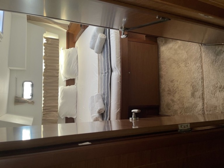 Hire Catamaran with or without skipper Lagoon Alimos