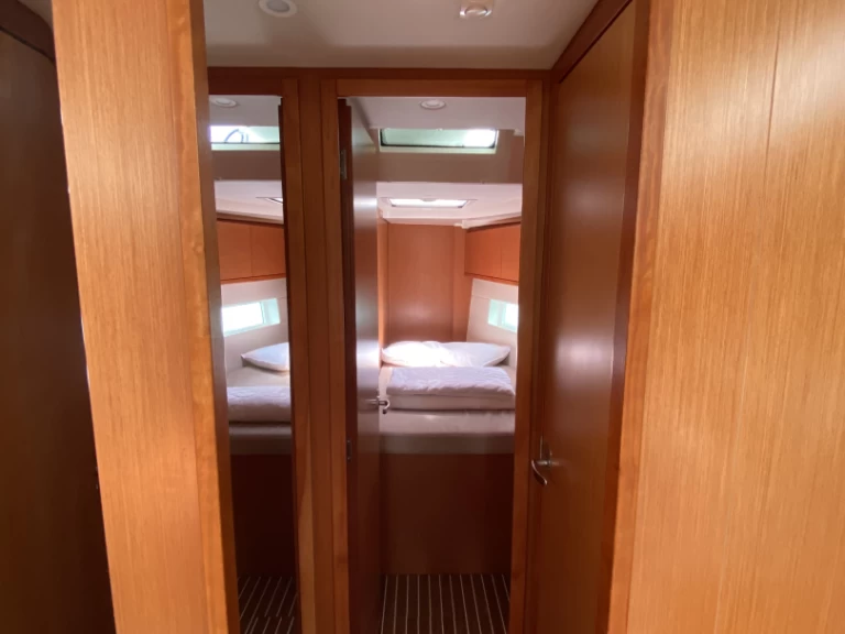 Yacht charter Lefkáda - Bavaria Bavaria C45 on SamBoat