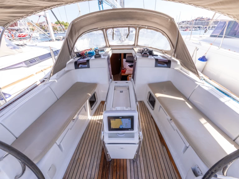 Hire a Jeanneau Sun Odyssey 449 Izola