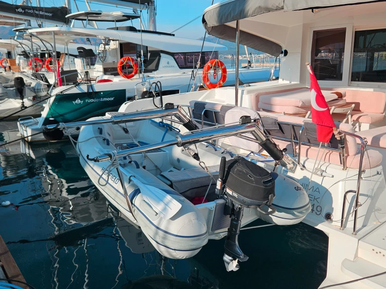 Hire Catamaran with or without skipper Lagoon Marmaris