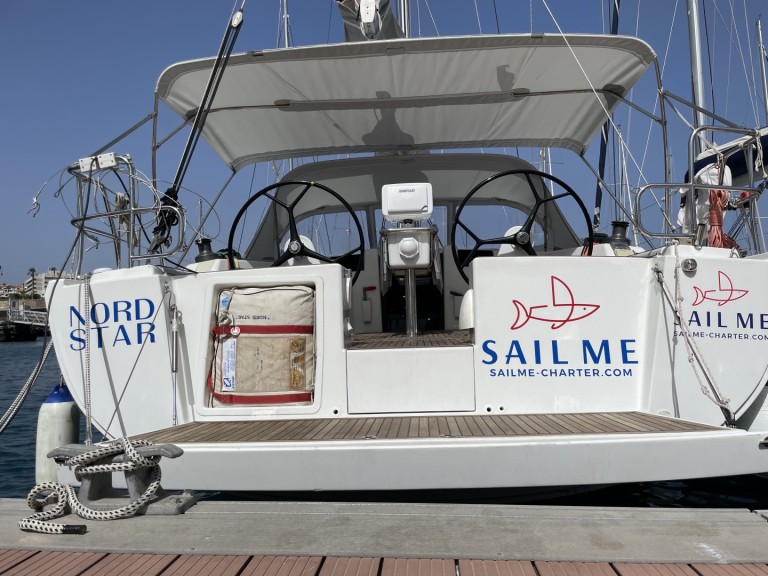 Sailboat to hire Ibiza Town at the best price