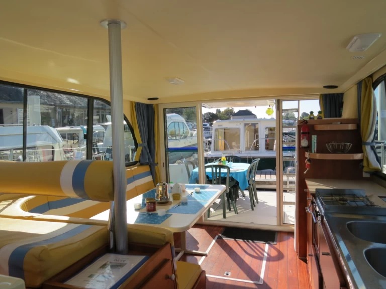Canal boat to hire Sablé-sur-Sarthe at the best price