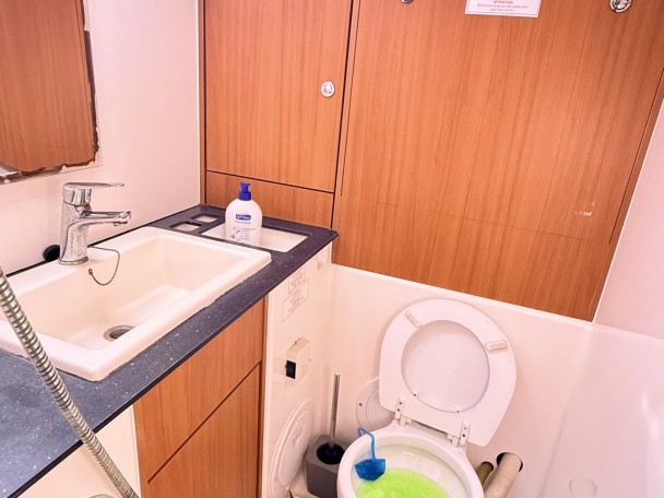 Sailboat to hire Kavála at the best price