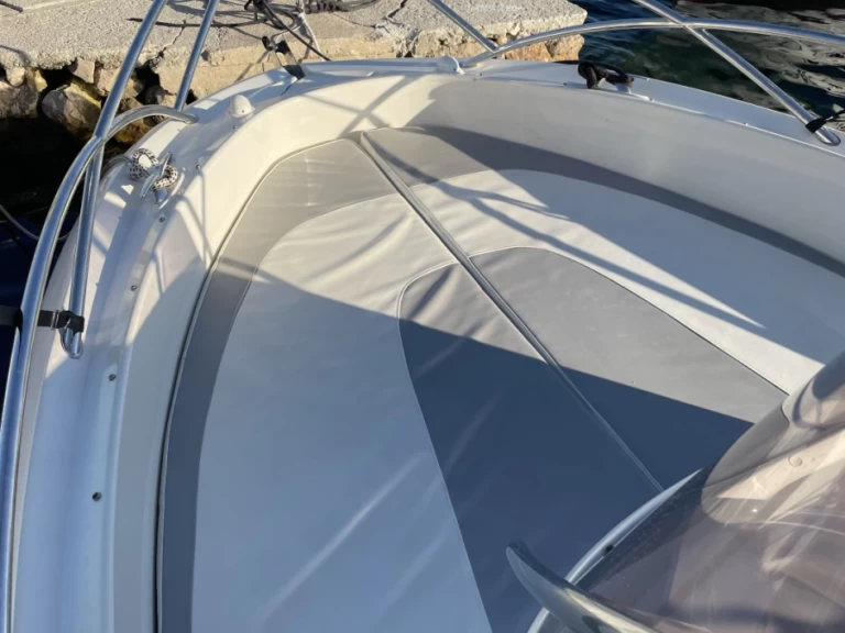 Motorboat to hire Rab at the best price