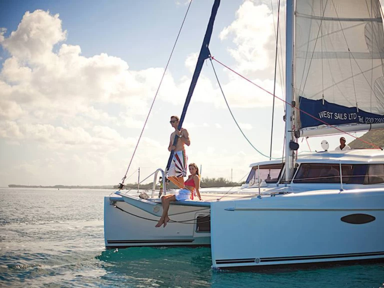 Yacht hire Kendwa cheap Custom made