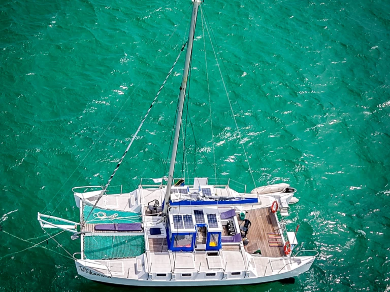 Hire Catamaran Custom Made with a boat licence