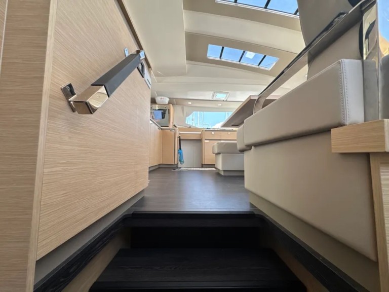 Yacht charter Cagliari - Fountaine Pajot Elba 45 on SamBoat