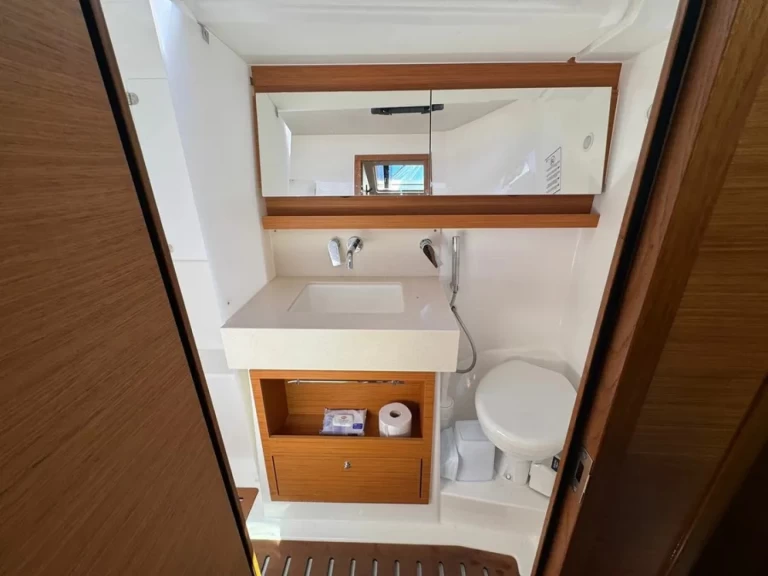 Hire Sailboat with or without skipper Dufour Procida