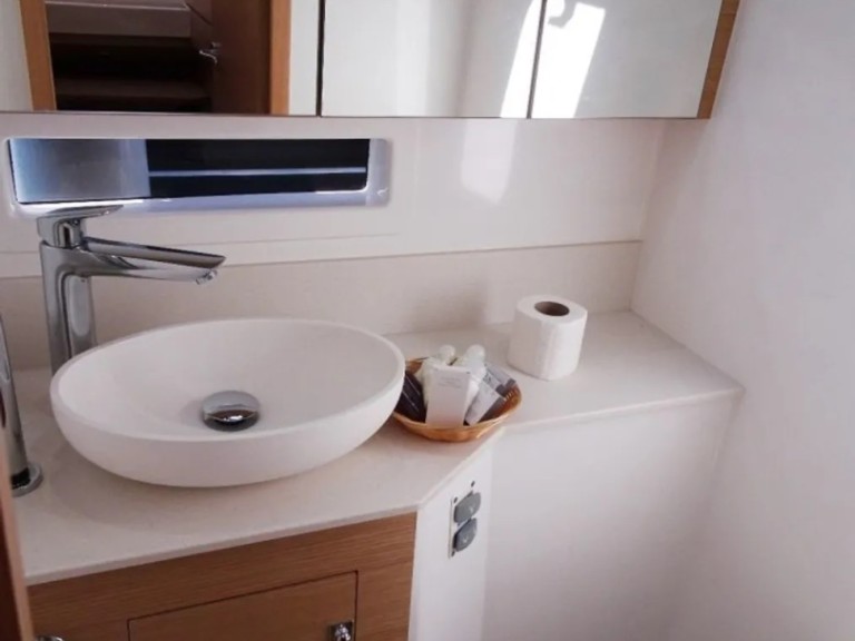 Yacht hire Palermo cheap Dufour 48 CAT