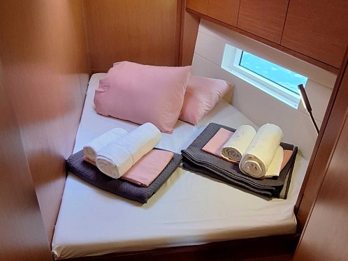 Charter a Bavaria Bavaria C50 in Sami on Samboat