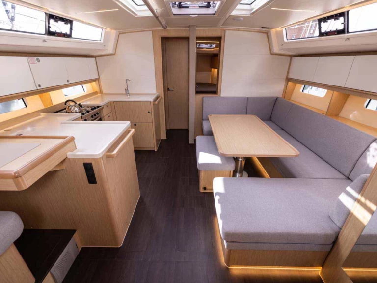 Bavaria Bavaria C46 charter bareboat or skippered in  Jezera