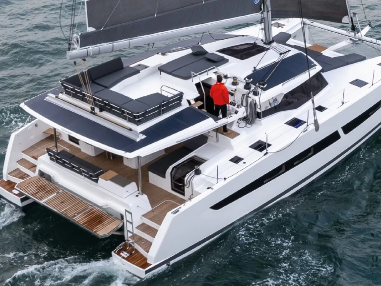 Hire a Fountaine Pajot Aura 51 Le Marin