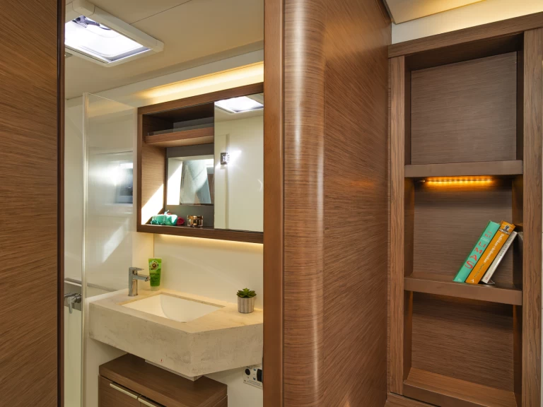 Hire a Lagoon Lagoon 50 Alimos