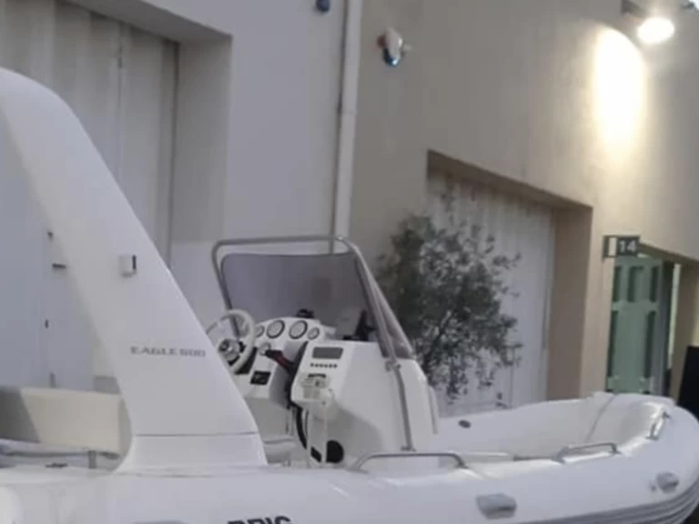 Charter a Brig Eagle 650 H in Baden on Samboat