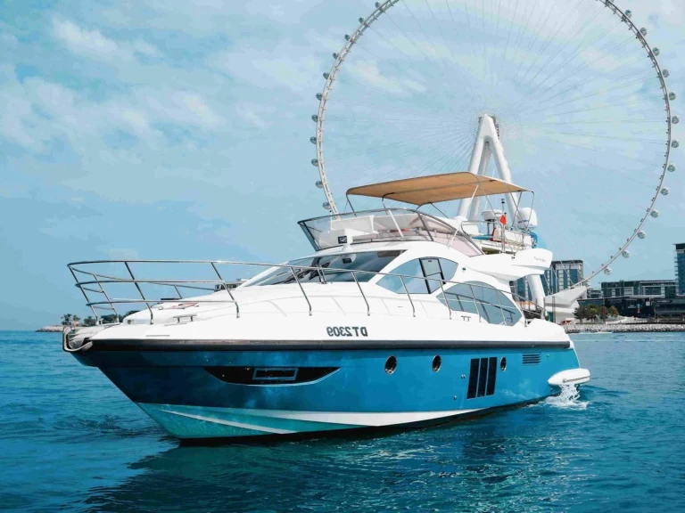 Luxury Yacht to hire Dubai Marina at the best price