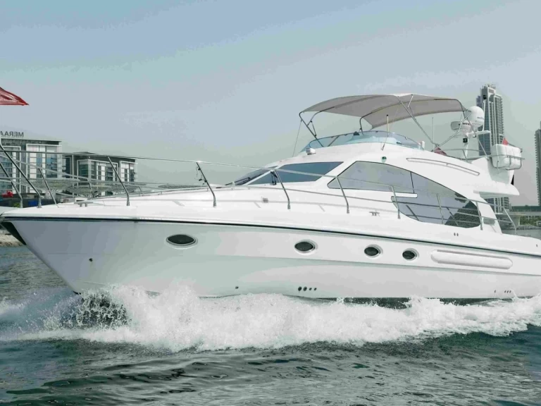 Yacht charter Dubai Marina - As Marine 52 on SamBoat
