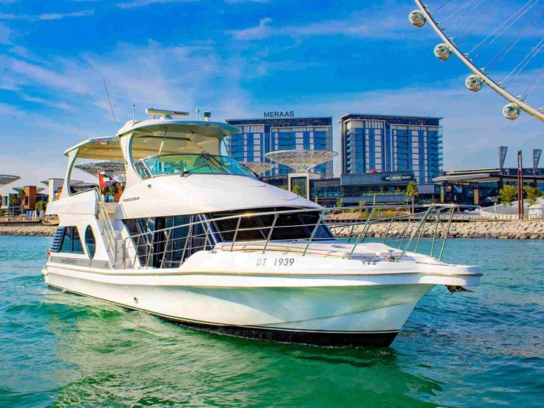 Hire Luxury Yacht with or without skipper Blue-Water Dubai Marina
