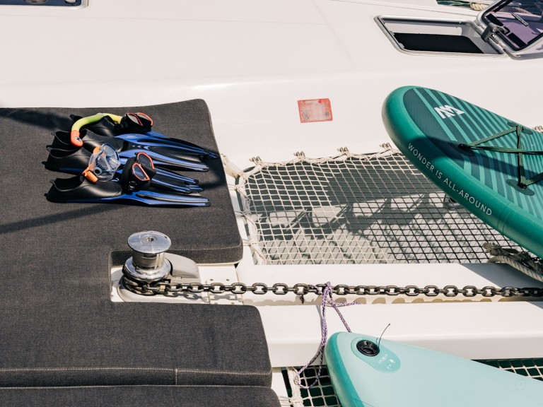 Catamaran to hire Kalamata at the best price