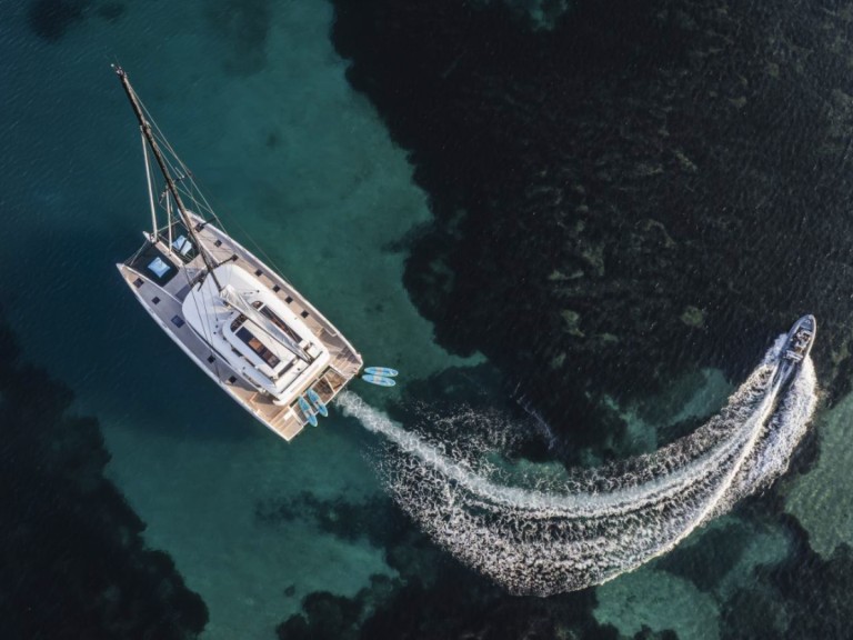 Yacht hire Ajaccio cheap Lagoon 77