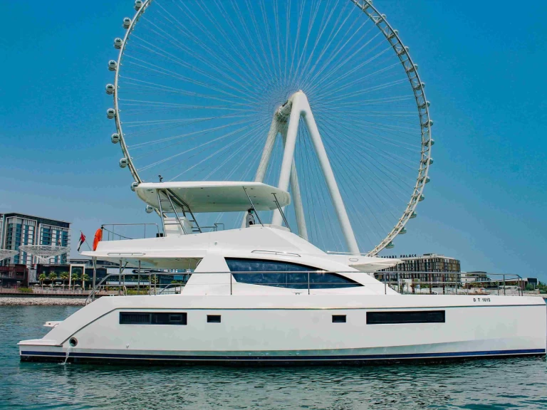 Charter a Leopard 65 in Dubai Marina on Samboat