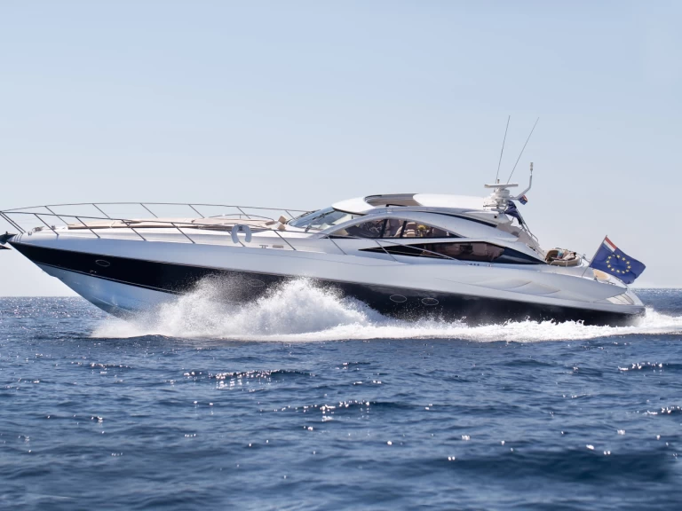 Charter a Sunseeker Predator 68 in Ibiza Town on Samboat