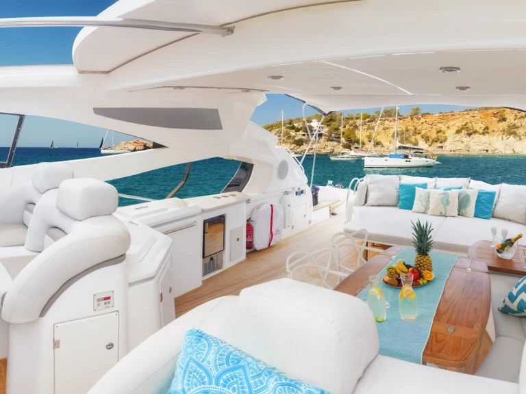 Motorboat to hire Ibiza Town at the best price