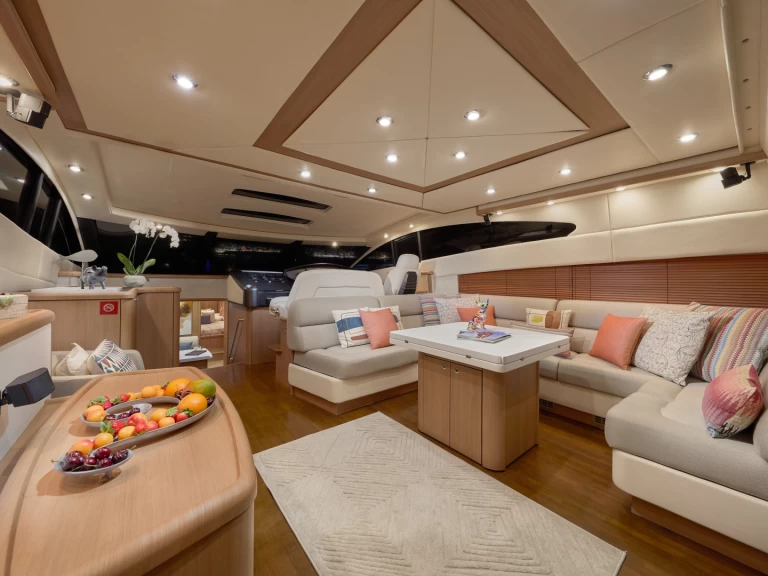 Yacht hire Ibiza Town cheap Predator 72